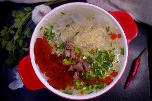 一碗面，温暖一座城——尕滴哥牛肉面