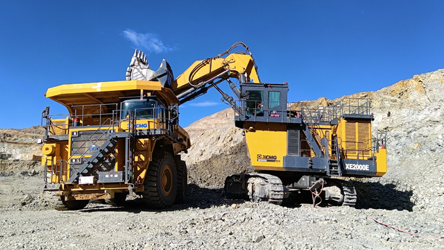 大型成套矿业设备——矿用挖掘机